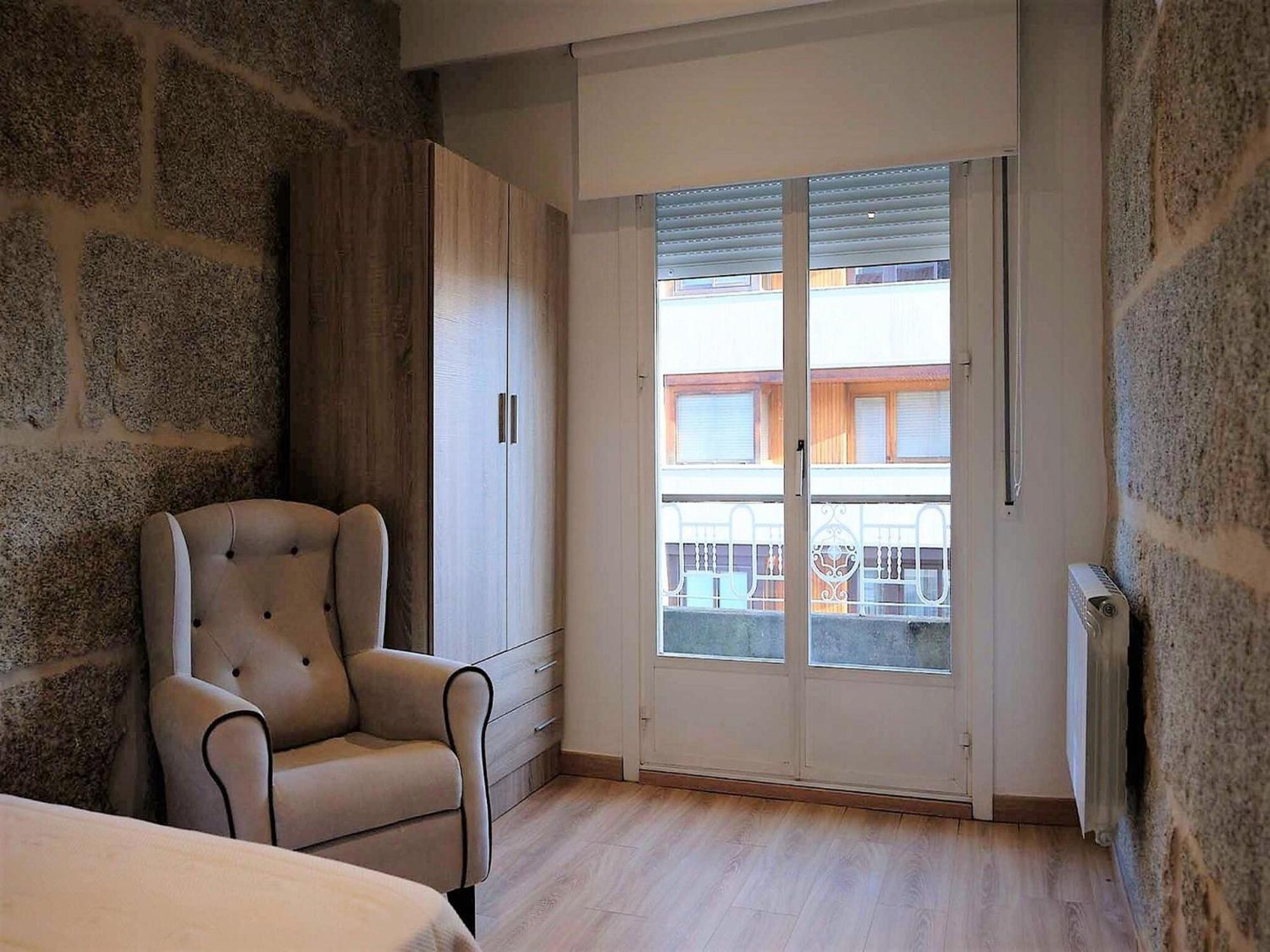 Charming Apartment In Ourense Overlooking The City Exterior foto