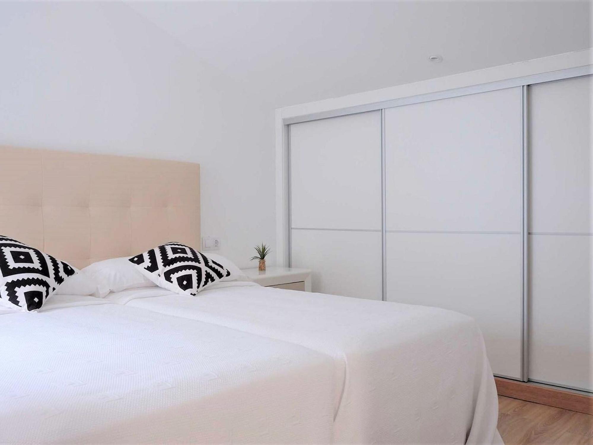 Charming Apartment In Ourense Overlooking The City Exterior foto