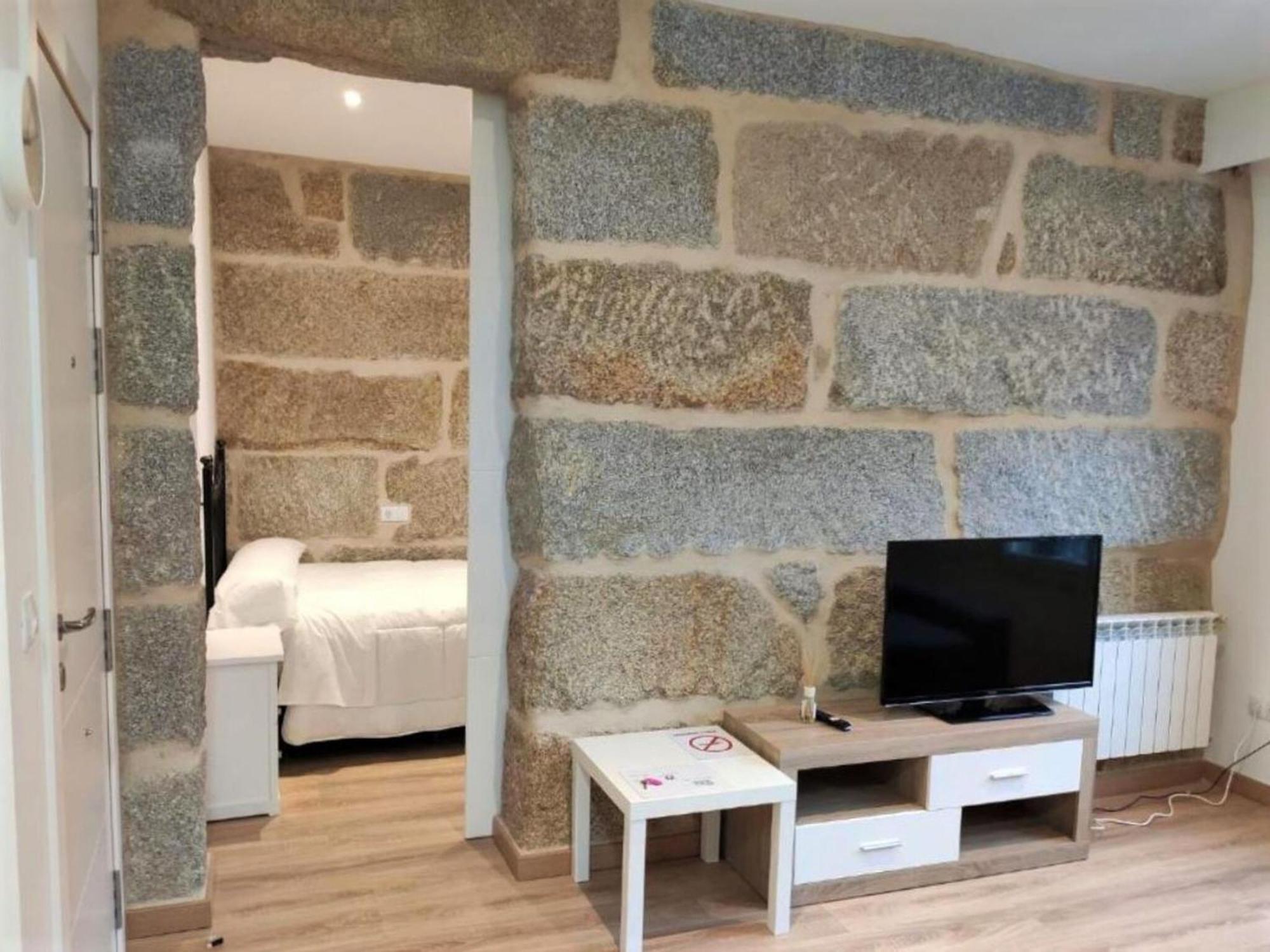 Charming Apartment In Ourense Overlooking The City Exterior foto