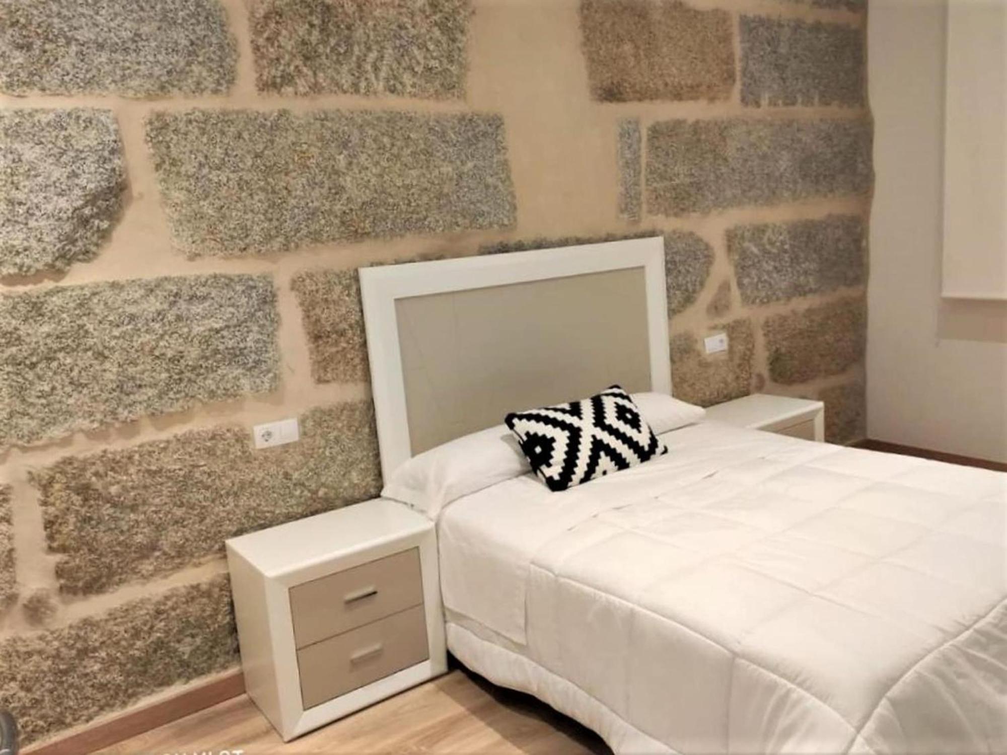 Charming Apartment In Ourense Overlooking The City Exterior foto